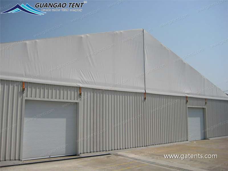 Tente d'entrepôt 4