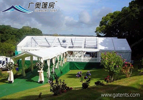 在婚禮篷房內舉辦婚禮與在酒店舉辦婚禮有哪些區別？